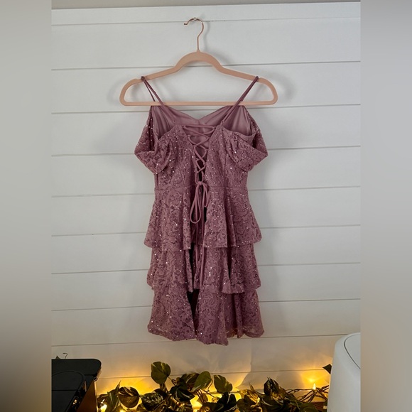 Off-The-Shoulder Dress - Picture 5 of 9